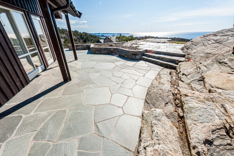 Granite Tiles Installation in Kansas City, KS
